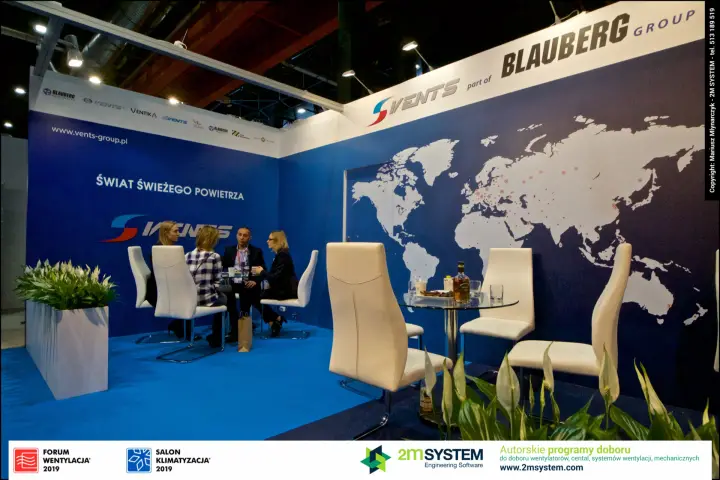 Vents lounge with world map wall and group brand fascia at Forum Wentylacja 2019
