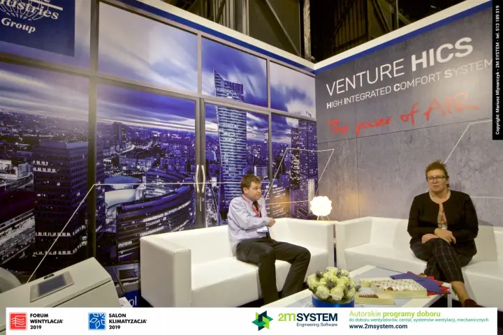 Venture HICS lounge with white sofas and "The power of AIR" slogan