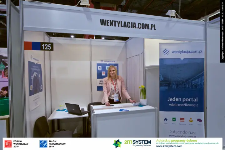 Wentylacja.com.pl stand 125 with fascia name board and banners