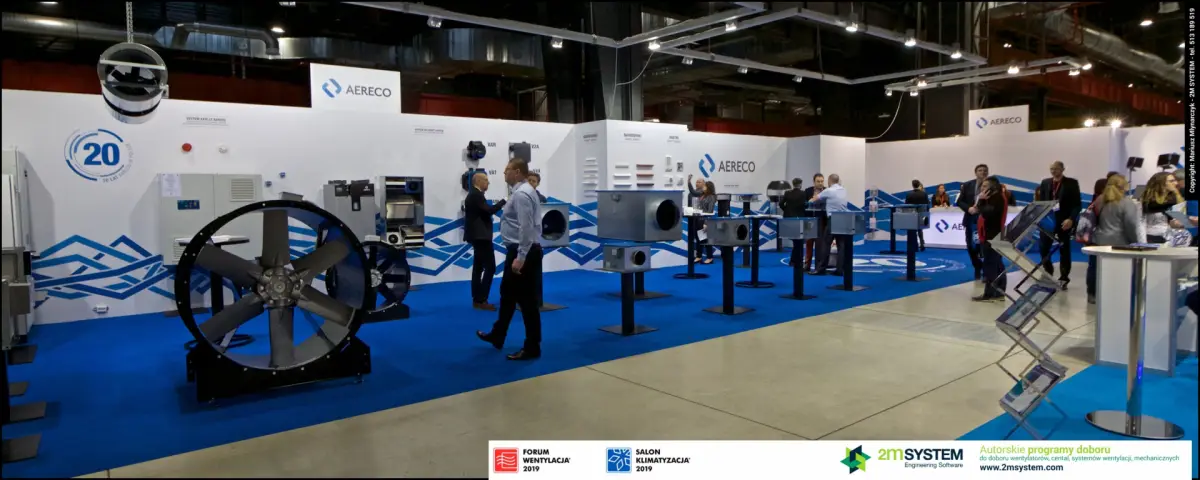 Wide view of Aereco axial fans, box fans and wall displays at Forum Wentylacja 2019