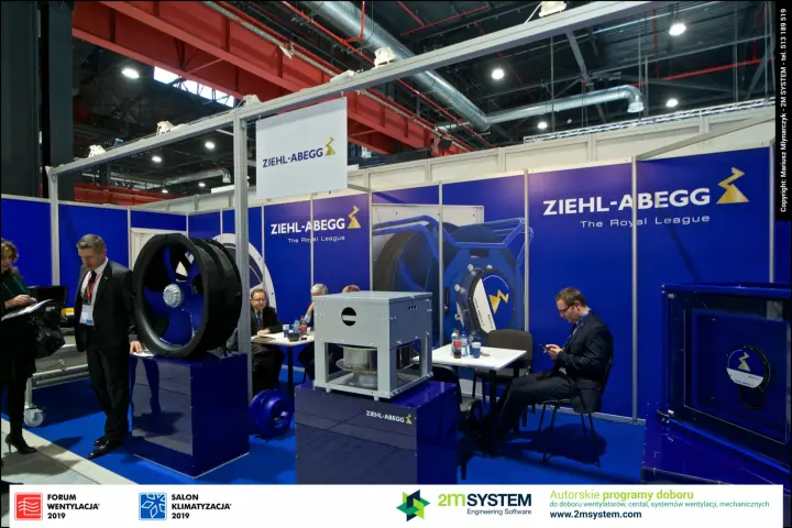Ziehl-Abegg stand with axial and centrifugal fans on blue plinths at Forum Wentylacja 2019