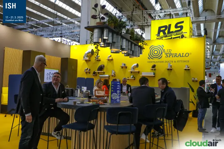 Air Spiralo stand with round bar and spiral duct pendant lights at ISH 2025