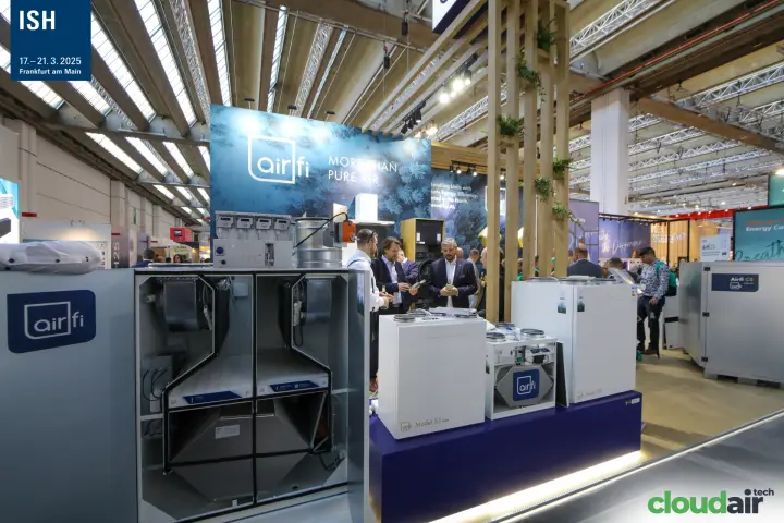 Airfi stand with opened heat recovery unit and compact Model 53 mini at ISH 2025