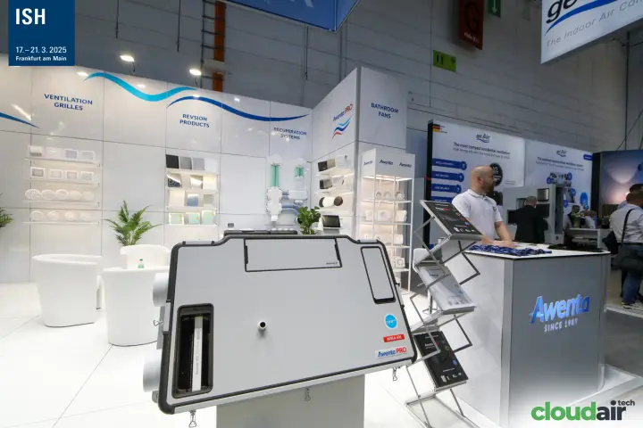 Awenta PRO AVIRA 405 heat recovery unit in the foreground