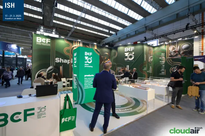 BcF pipes processing column and copper tube display cases at ISH 2025