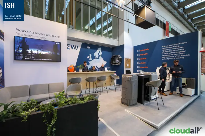 BEWI stand with insulation components and "Protecting people and goods" wall