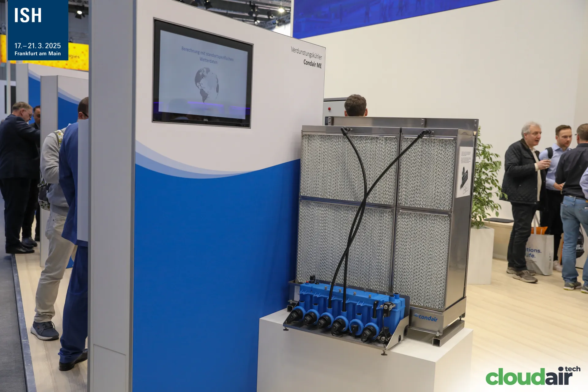 Condair ME evaporative cooler module with blue water distribution at ISH 2025