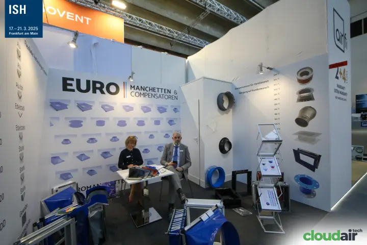 Euro Manchetten & Compensatoren stand with fan connectors and compensators