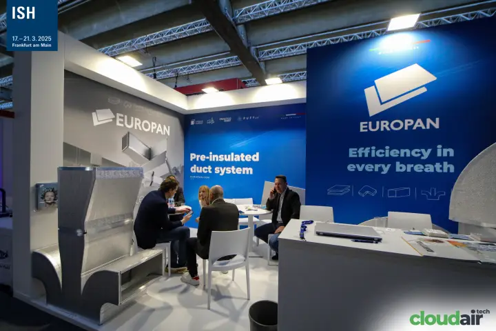 Europan pre-insulated duct system stand with meeting tables at ISH 2025