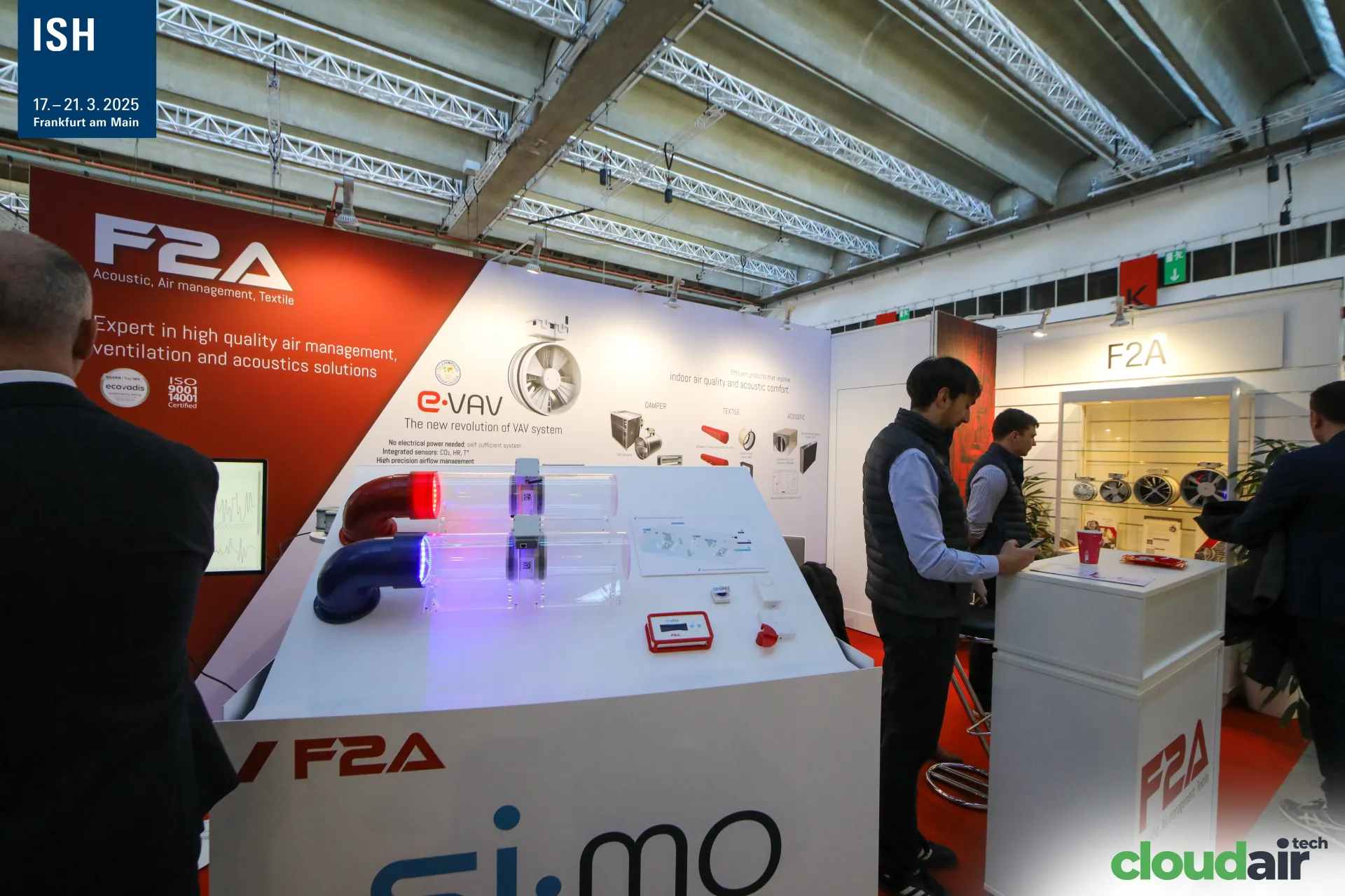 F2A e-VAV demo table and showcase of round dampers at ISH 2025