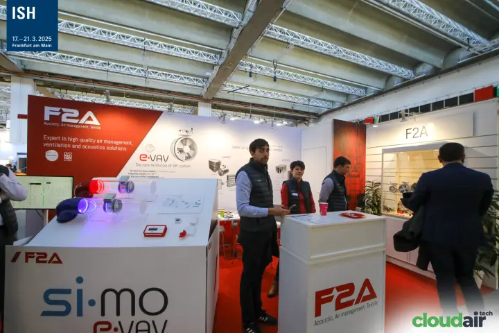 F2A si·mo e-VAV demonstration with lit red and blue air pipes at ISH 2025