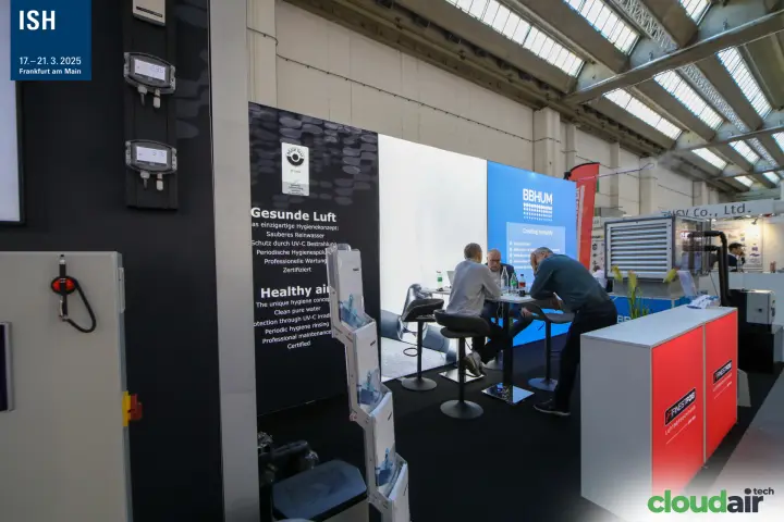 Finestfog "Gesunde Luft – Healthy air" hygiene concept wall