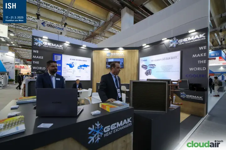 Gemak Heat Exchangers counter with coil samples and 'We Make the World Cooler' at ISH 2025