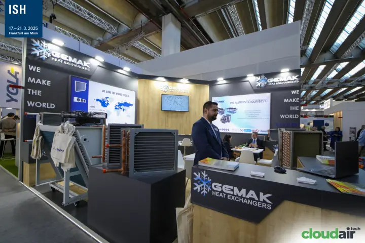 Gemak Heat Exchangers stand with finned copper coils on black plinths at ISH 2025