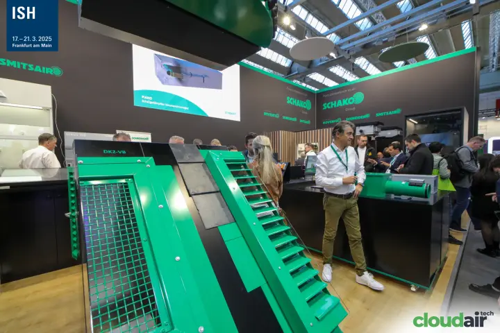 Green DK2-VB smoke vent in front of the Schako Group counters at ISH 2025