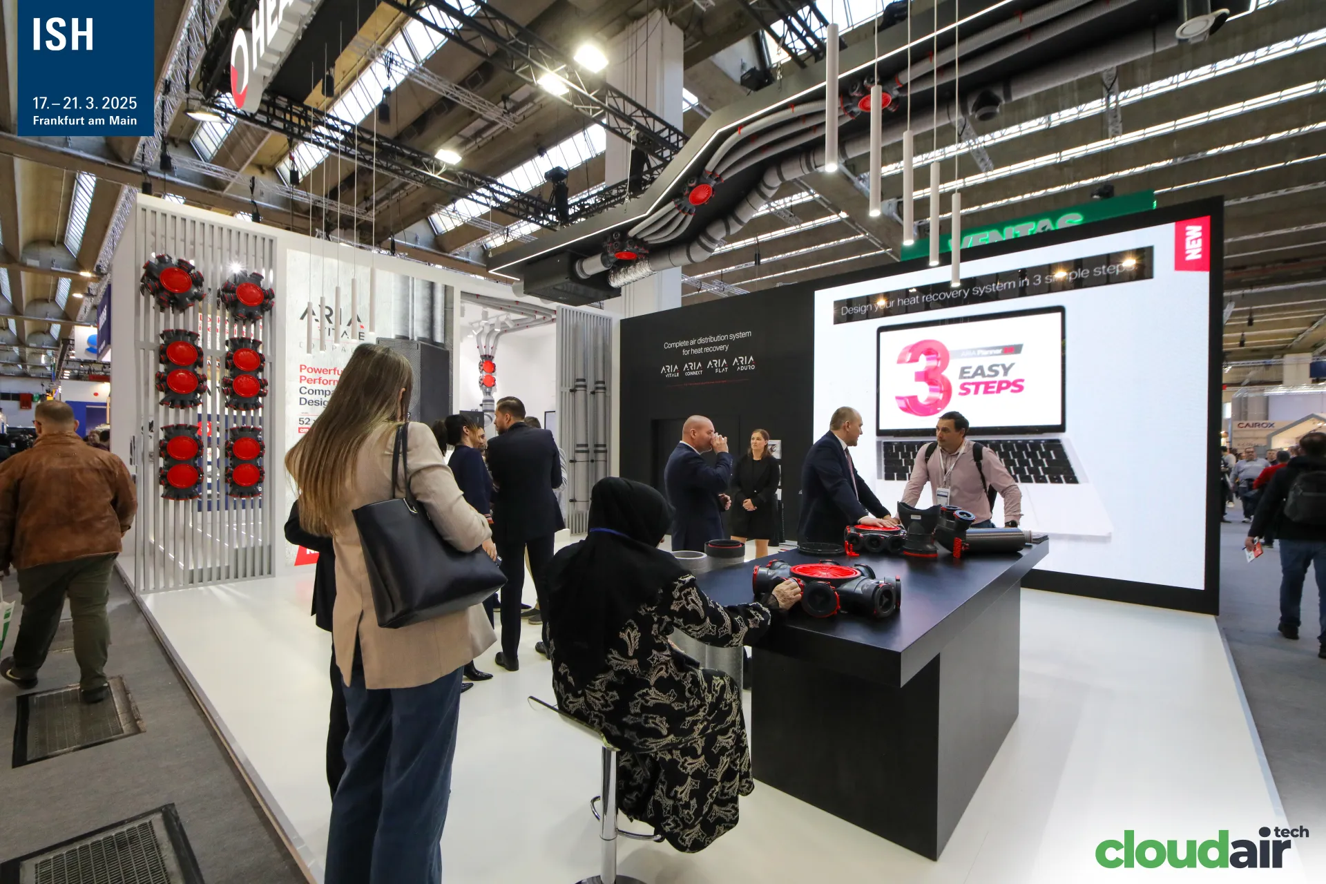 Heatpex LED wall promoting "3 EASY STEPS" heat recovery system design at ISH 2025