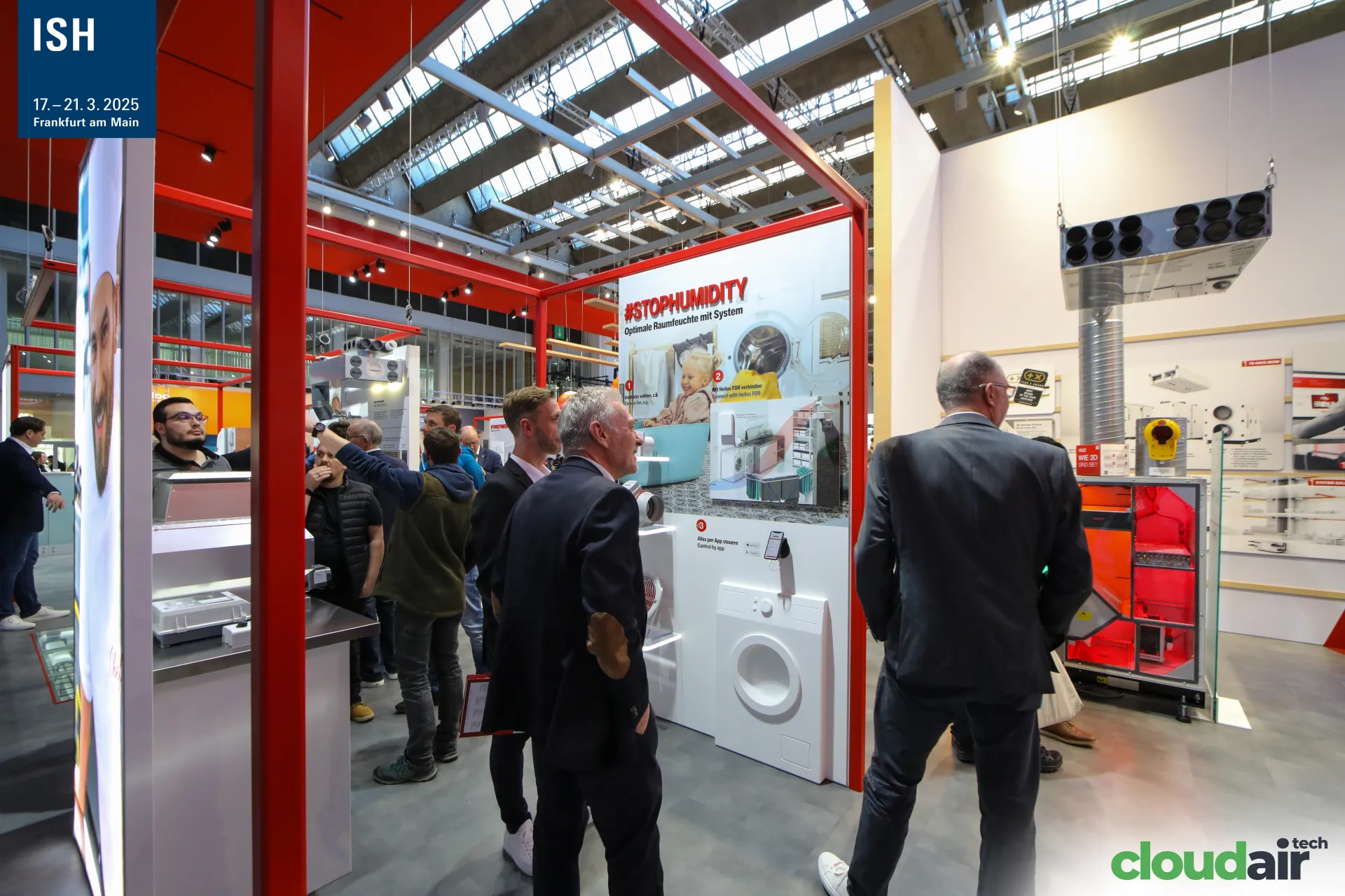 Helios #STOPHUMIDITY display with washing machine mock-up at ISH 2025