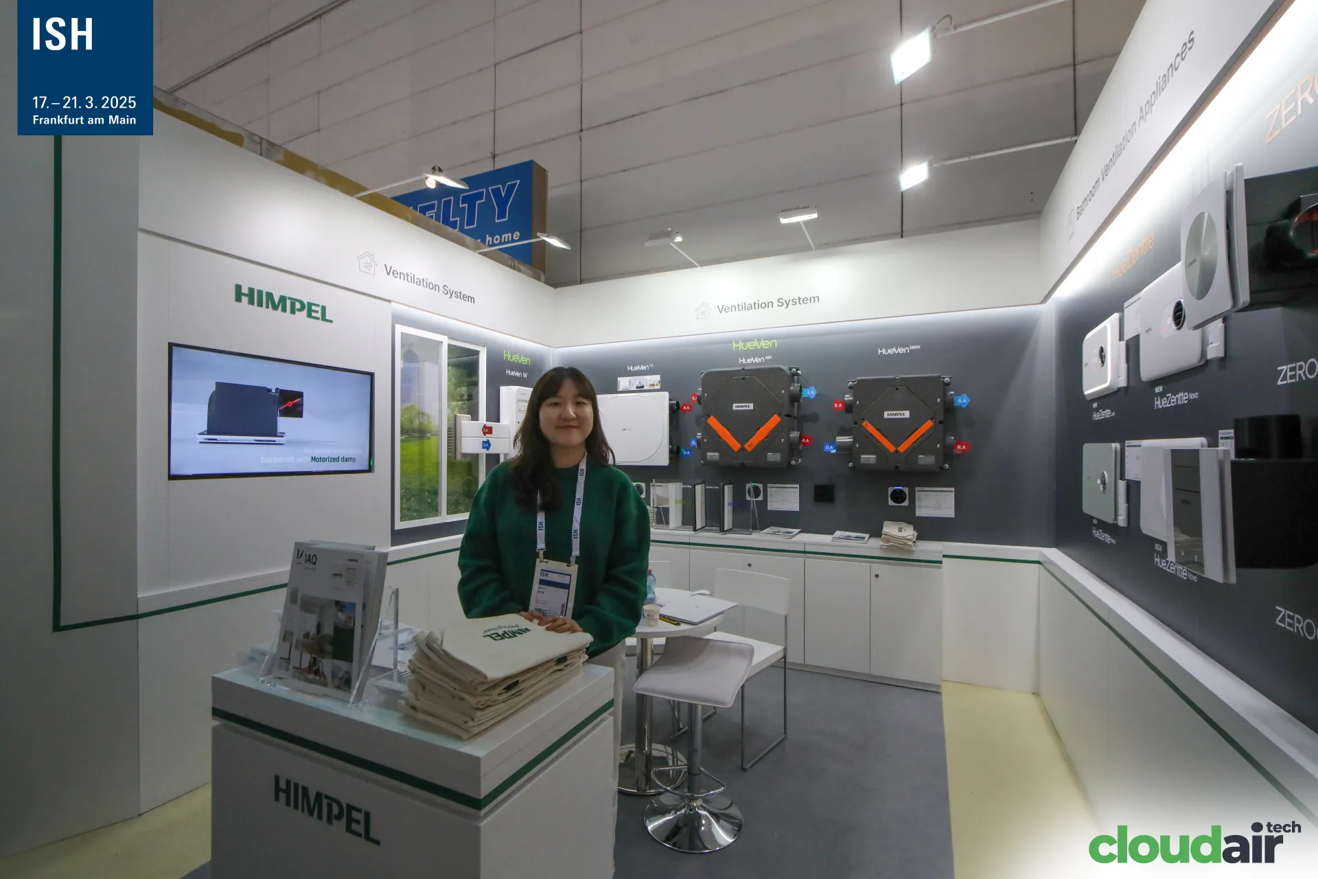 Himpel stand counter with HueVen ventilation units behind at ISH 2025