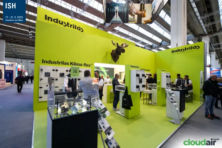 Industrilås stand with Klima-flex locks and hinges for HVAC panels at ISH 2025