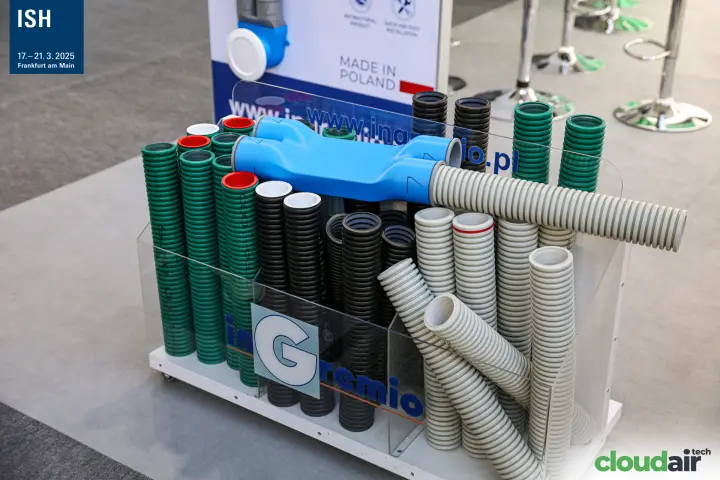 inGremio display of coloured flexible ventilation ducts at ISH 2025
