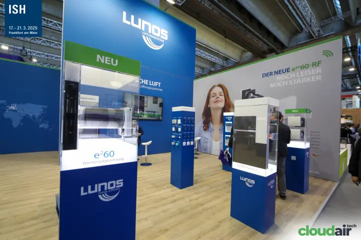 Lunos e²60 heat recovery fan in a "NEU" showcase at ISH 2025