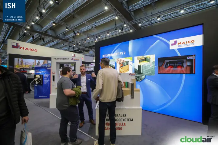 Maico Rotationvent RV 2 presented on a large LED wall