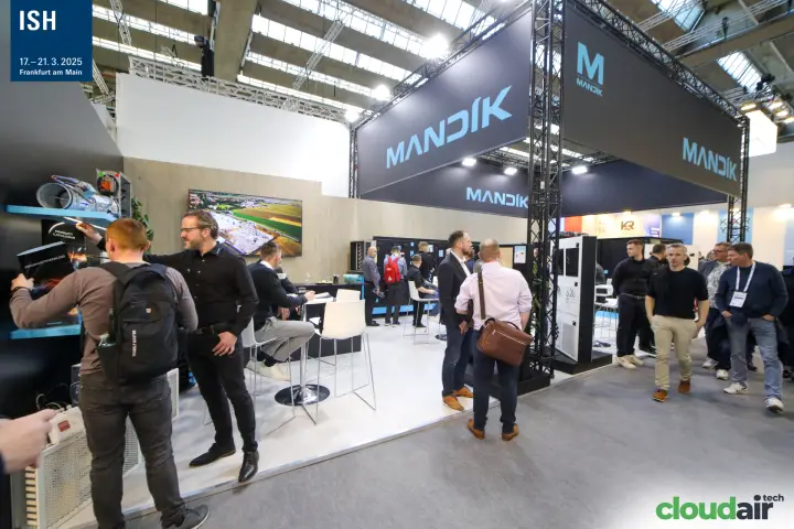 Mandík stand with black truss frames, damper display and product catalogue at ISH 2025
