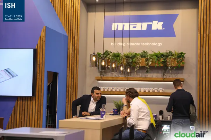Mark bar counter under the "building climate technology" logo at ISH 2025