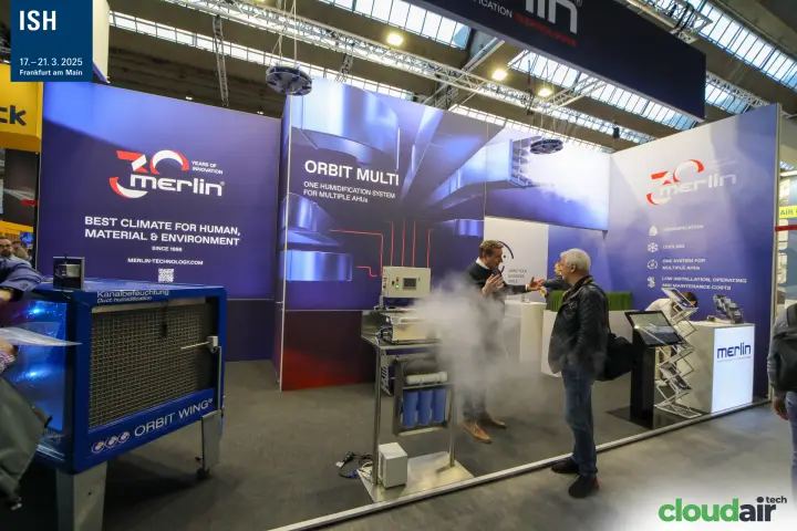 Merlin stand overview with ORBIT WING unit and mist demo at ISH 2025
