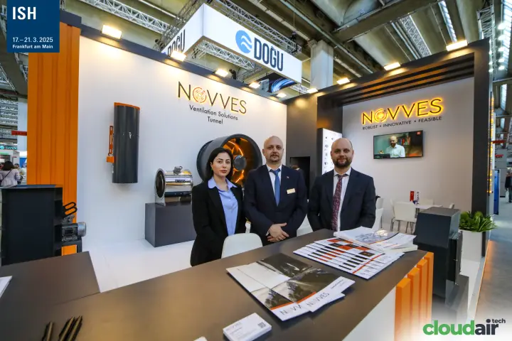 Novves team at the counter in front of tunnel ventilation fans at ISH 2025