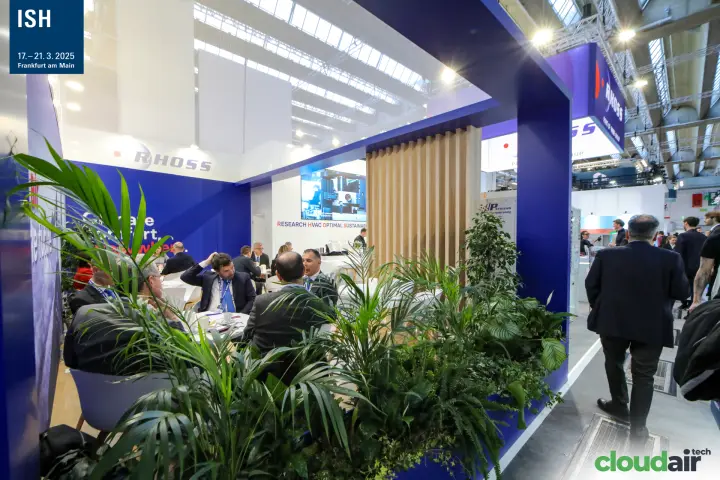 Rhoss meeting lounge framed by plants and wooden slats