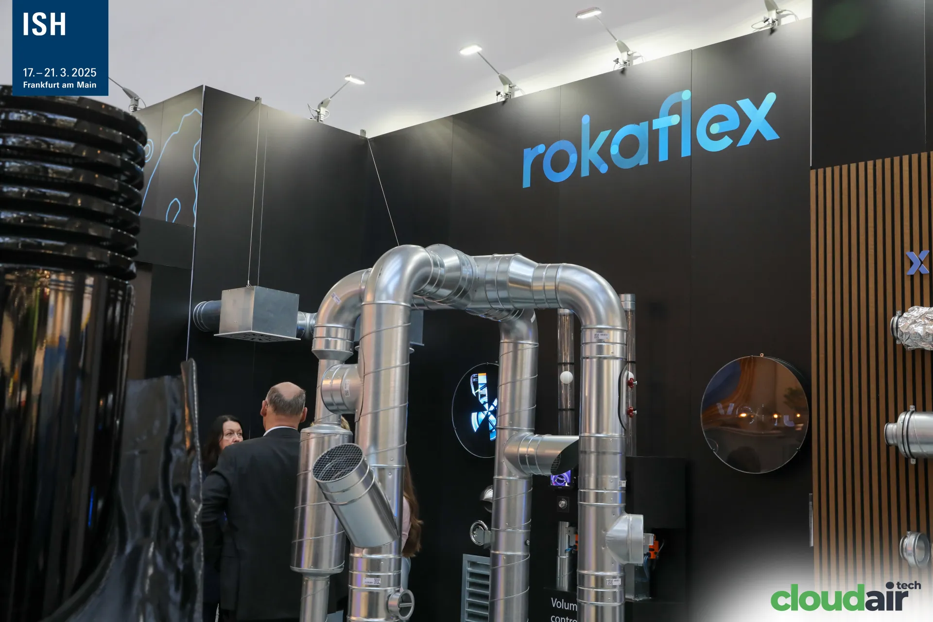 Rokaflex spiral duct installation in front of a black stand wall at ISH 2025