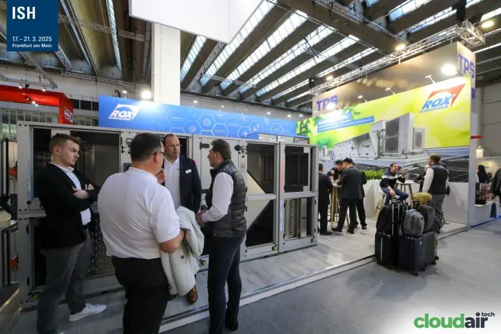 ROX Klimatechnik air handling unit with integrated CO2 heat pump at ISH 2025