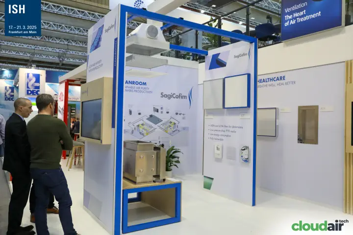SagiCofim cleanroom display with HEPA filters on the Systemair stand at ISH 2025