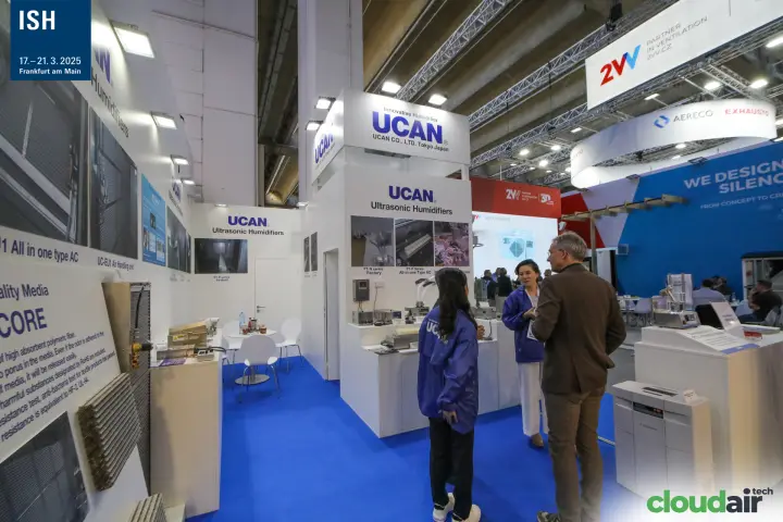 UCAN stand presenting ultrasonic humidifiers and evaporative media