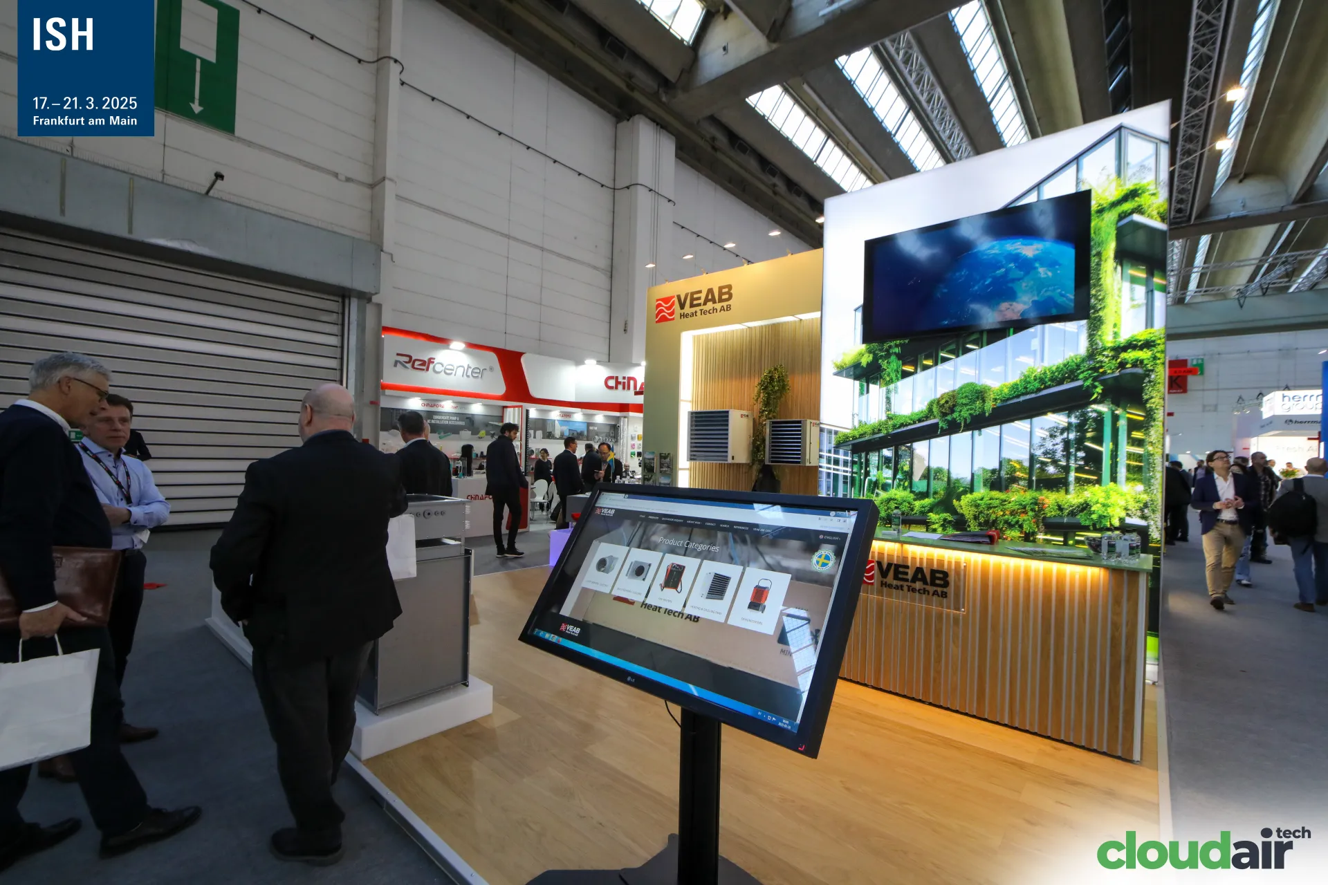VEAB Heat Tech AB touchscreen showing product categories at ISH 2025