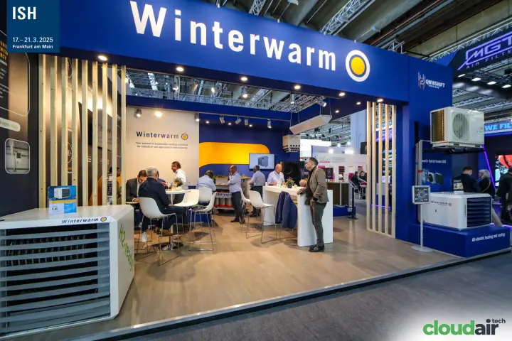 Winterwarm stand with H2-ready unit heater and all-electric heating display at ISH 2025