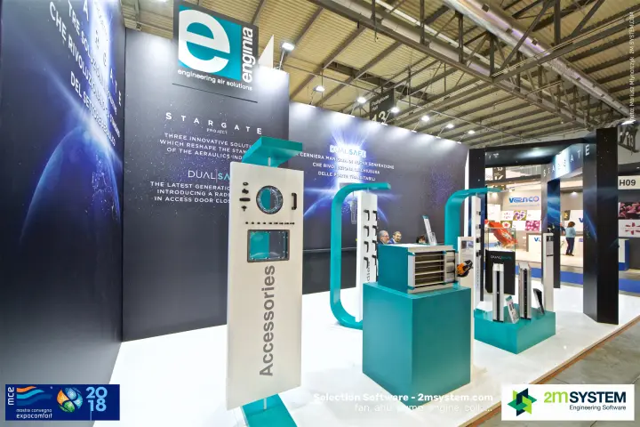 Accessories column and Dual Safe hinges on the Enginia stand