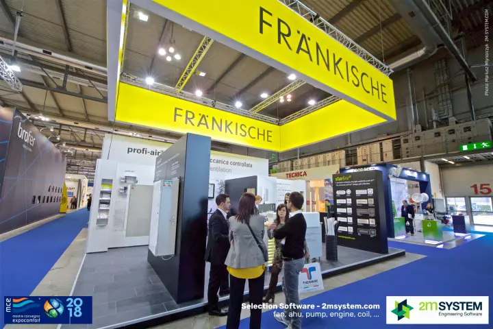 Fränkische stand under a yellow suspended frame with profi-air ventilation