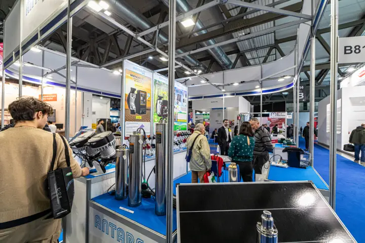 Antares submersible pumps and solar panel at the shell-scheme stand