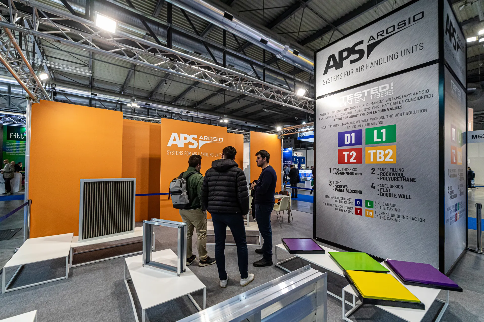APS Arosio stand with AHU casing panels and DIN EN 1886 test classes at MCE 2024