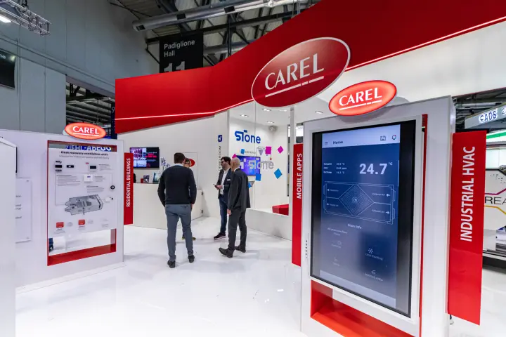 Carel touchscreen app demo beside sTone demo room and heat recovery panel at MCE 2024