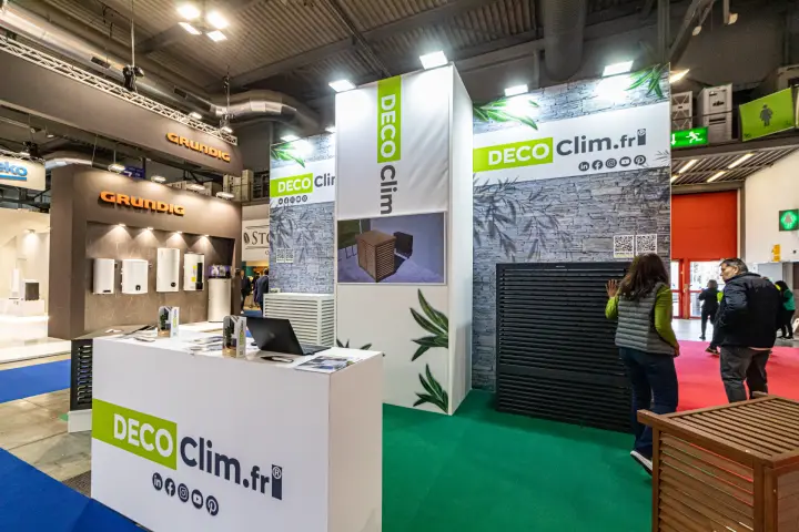DecoClim stand with decorative covers for outdoor units at MCE 2024