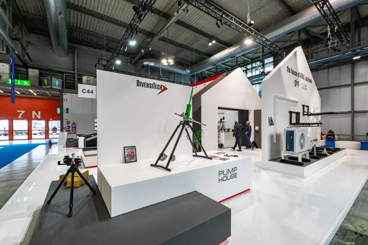 DiversiTech stand C44 with pipe bender and house-shaped walls at MCE 2024