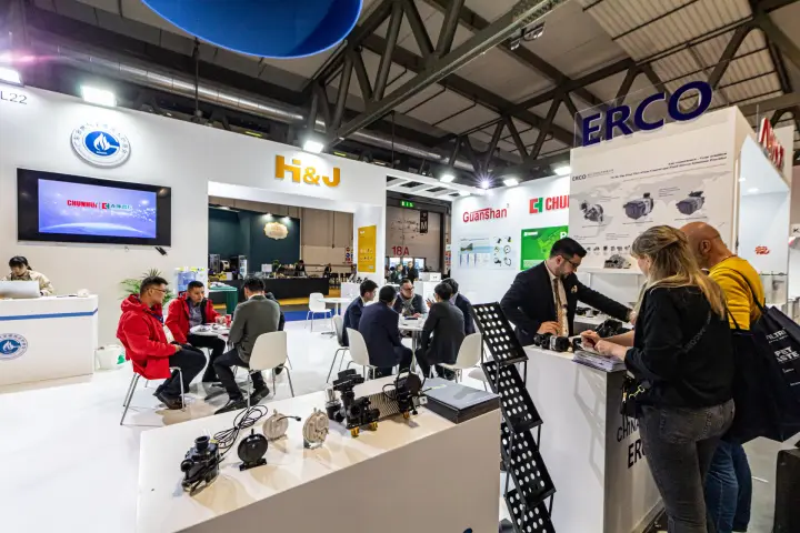 ERCO and H&J shared stand with boiler pressure switches, pump and hydraulic group