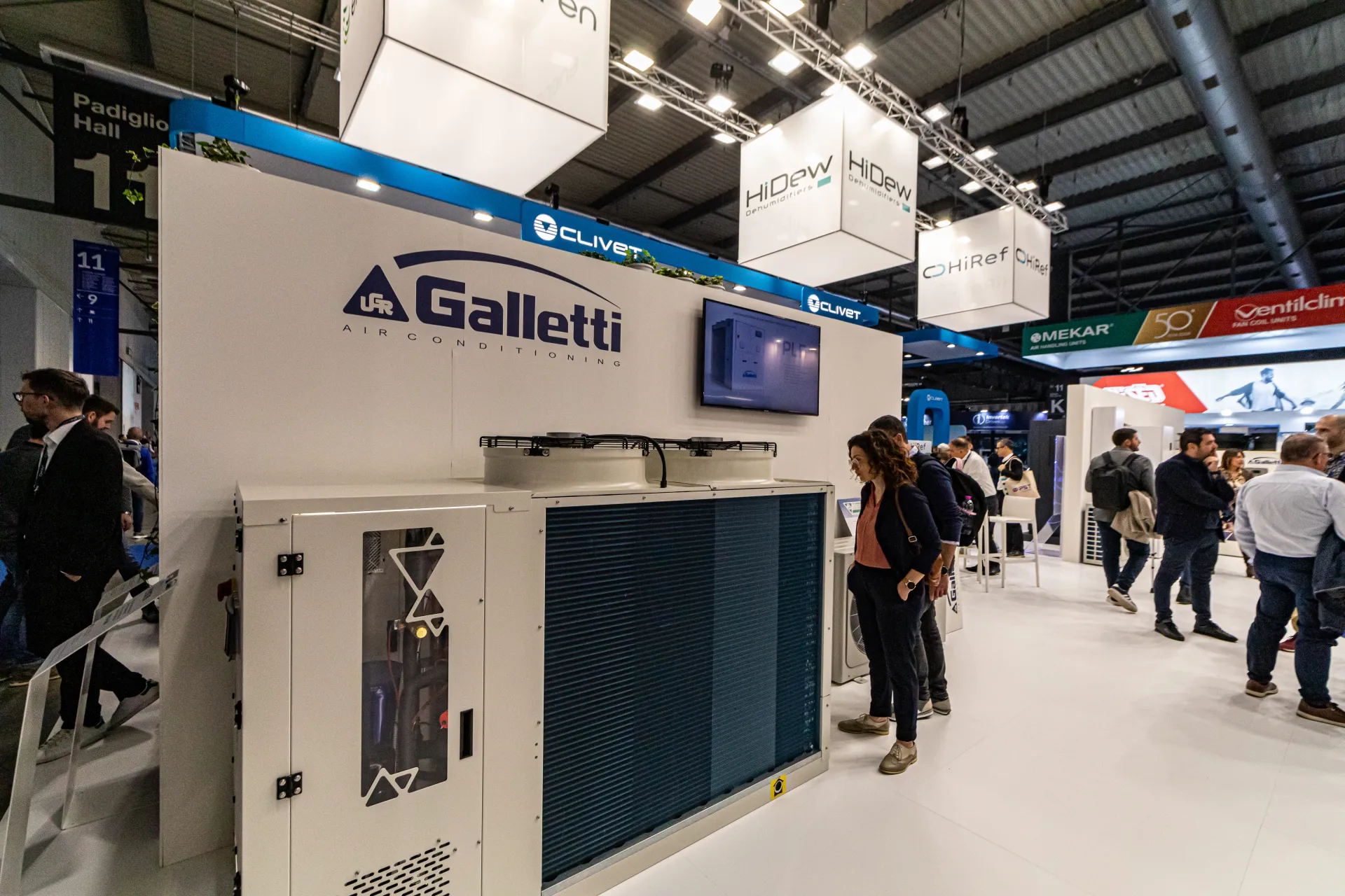 Galletti air-cooled unit with two top fans below the HiDew hanging cube at MCE 2024
