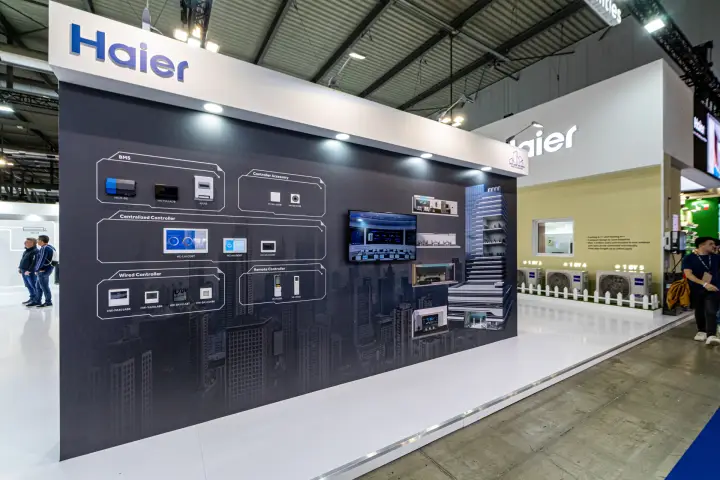 Haier controls wall with BMS, centralized and wired controllers at MCE 2024