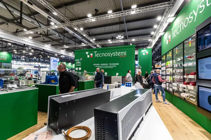 Inside the Tecnosystemi stand with air curtains, showcases and accessory wall at MCE 2024