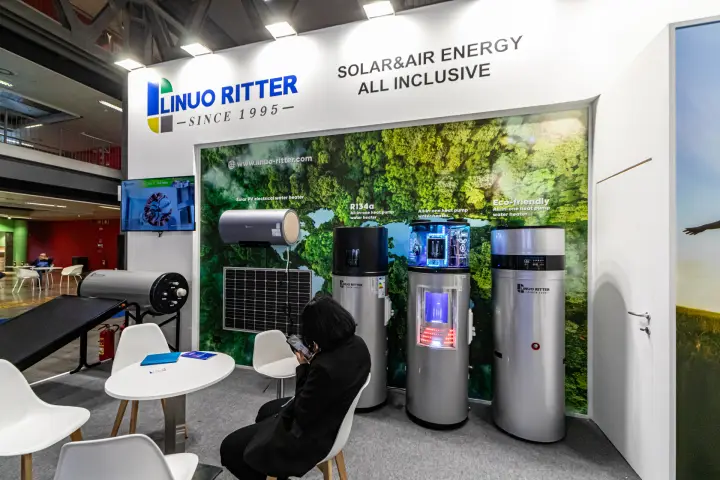 Linuo Ritter all-in-one heat pump water heaters and solar PV water heater