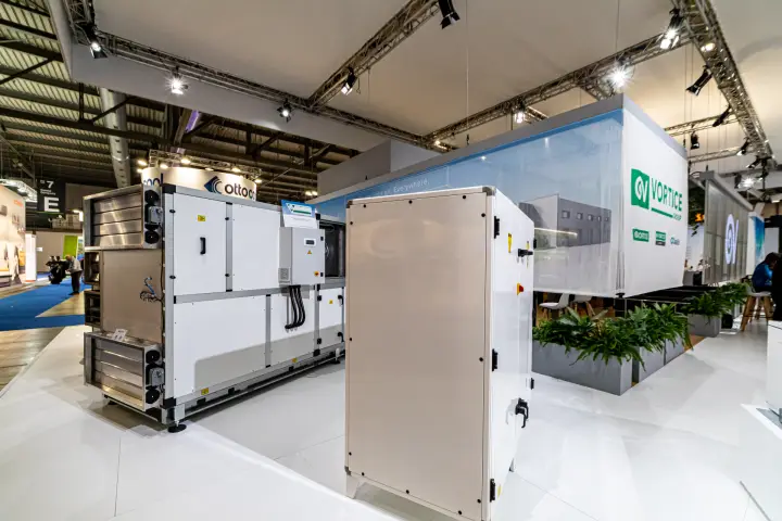 Modular air handling unit in front of the Vortice Group fabric cube